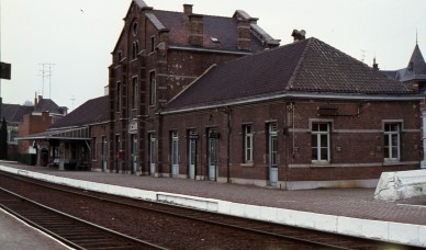 Lessines - SNCB K04457-14 (3).jpg